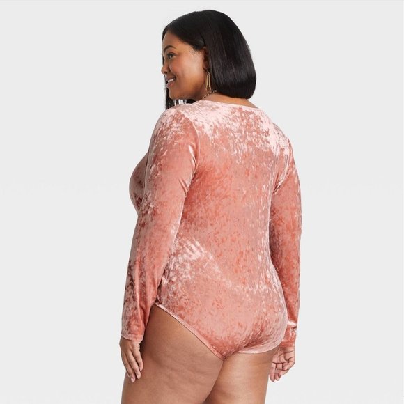 NWT Ava & Viv [ Plus Size 1X ] Long Sleeve Velvet Bodysuit‎ in Pink Peach - Picture 11 of 12